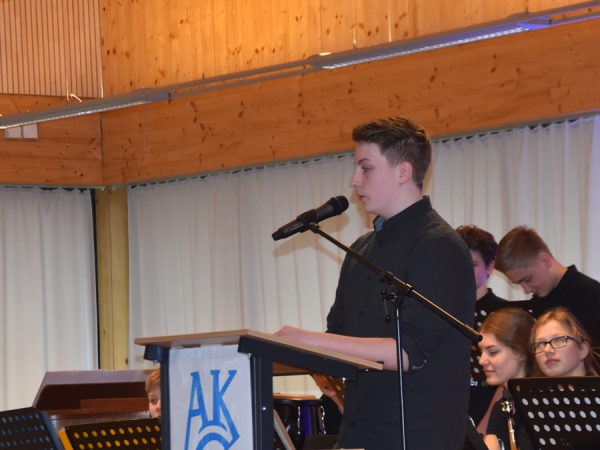 Schulsprecher Alexander Bruckner für die SV