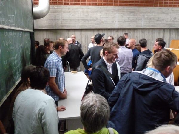 im ehemaligen Bio-Hörsaal