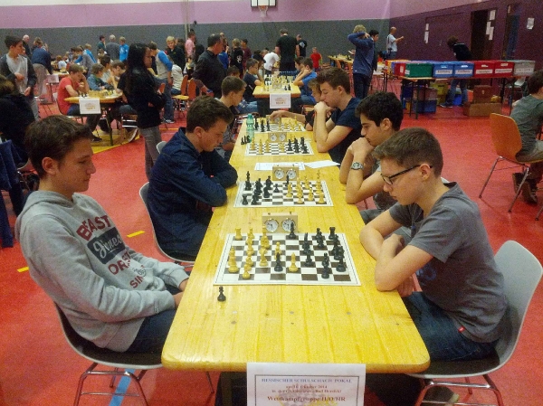 AKG-Schulmannschaft beim Hessenpokal im Schach_4