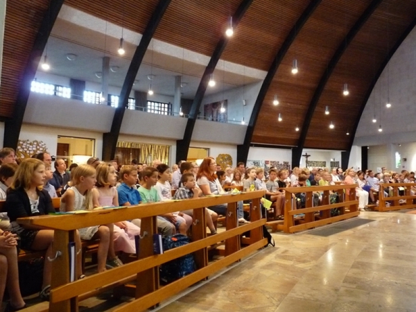 Willkommens-Gottesdienst in der Hl.-Kreuz-Kirche