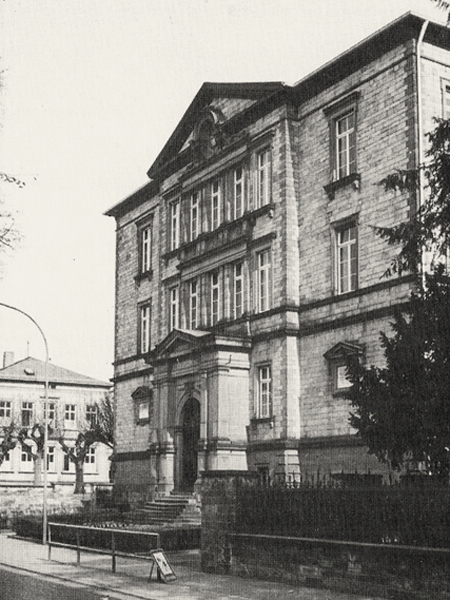 Gymnasium 1882-1966