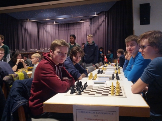 Ruhe vor dem Sturm: Phil Thomsen und Frederic Kaiser vor dem Start der letzten Runde